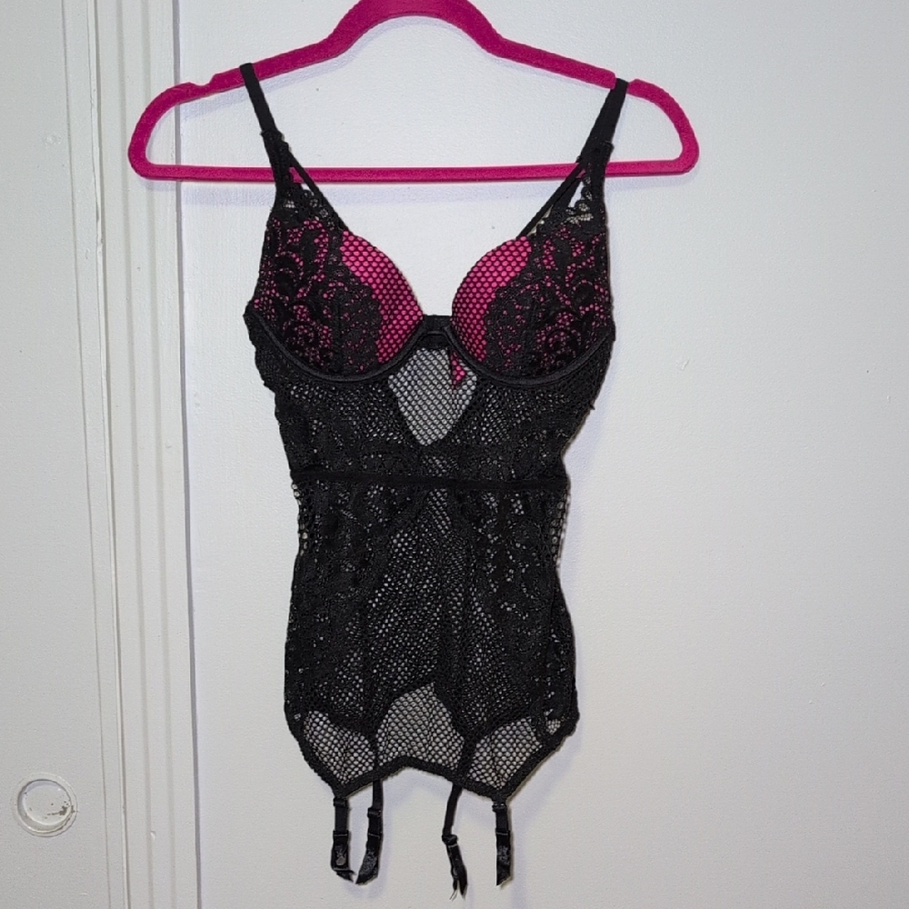 💥3/65$💥 La SENZA Black Lace Top
